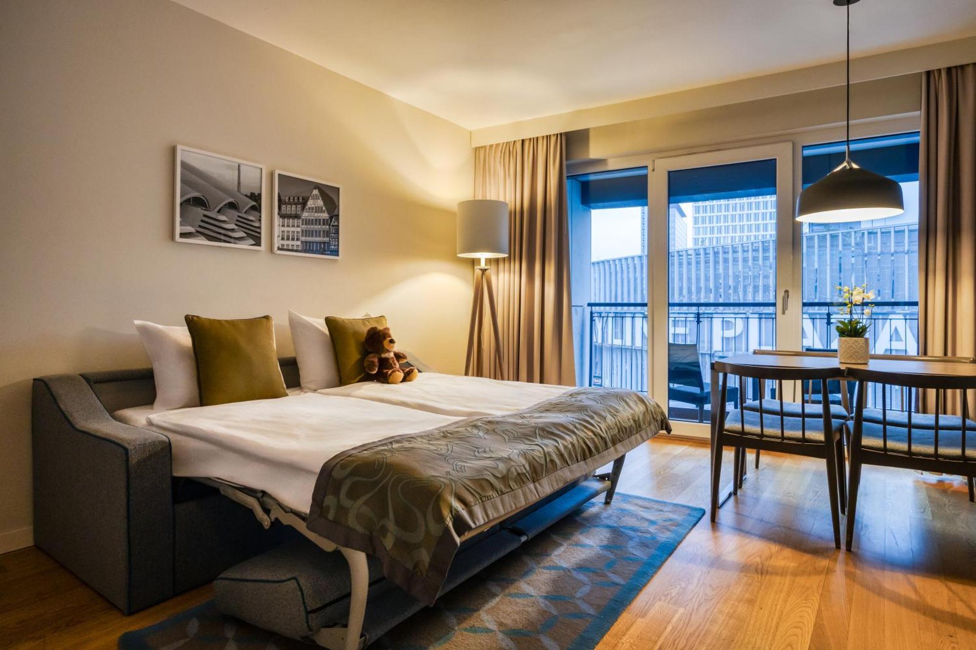One-Bedroom Apartment